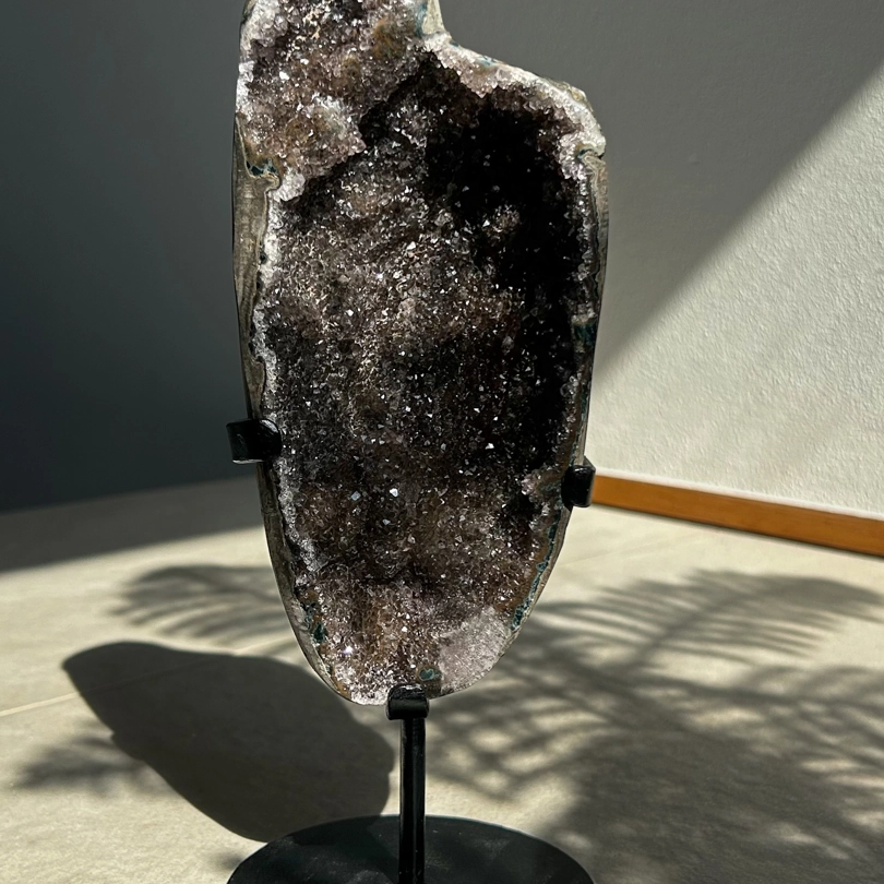geode di Ametista Nera